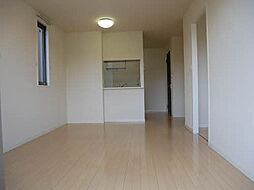 雪月花　6番館 102 1階1LDKのリビング/ダイニング