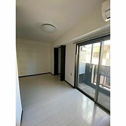 CASA Rilassante（カーサ　リラサンテ） 203 2階ワンルームのリビング/ダイニング