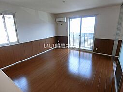 プールジュール 201 2階2LDKのリビング/ダイニング