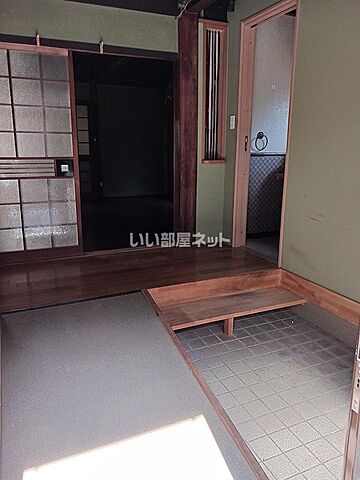 玄関