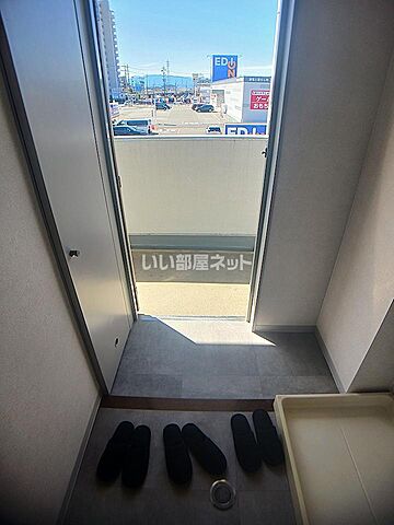 玄関