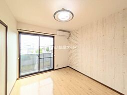 ＪＯＹＦＵＬ’ＳＨＩＢＡＮＡＫＡ 201 2階2Kのリビング/ダイニング