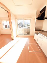 アセット詫間 101 1階2DKのリビング/ダイニング