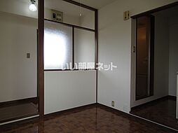 シルキーハイツ 301 3階1DKのリビング/ダイニング