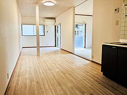 タイムI 102 1階2LDKのリビング/ダイニング