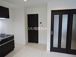 GRANDTIC　IDEALE 201 2階1LDKのリビング/ダイニング