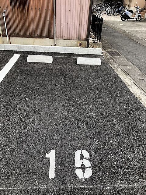 14 / 18