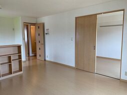 ヴェルドミール・大山 203 2階2LDKのリビング/ダイニング