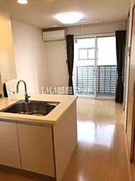 フラット 201 2階1LDKのリビング/ダイニング