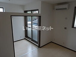 メゾンソレイユ2 102 1階1DKのリビング/ダイニング