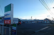 【コンビニエンスストア】ファミリーマート宮城亘理店まで387ｍ