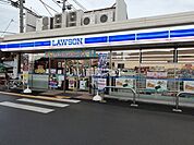 【コンビニエンスストア】ローソン 高田内本町店まで258ｍ