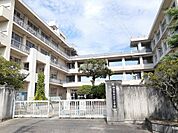 【小学校】山手小学校まで410ｍ