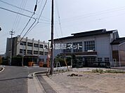 【小学校】丸亀市立飯野小学校まで1551ｍ
