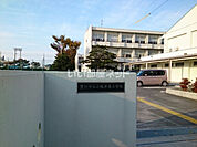 【小学校】豊川市立小坂井東小学校まで581ｍ