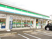 【コンビニエンスストア】ファミリーマート内灘鶴ケ丘店まで2367ｍ