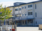 【小学校】本庄小学校まで1461ｍ