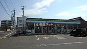 【コンビニエンスストア】ファミリーマート 熊取大久保中店まで754ｍ