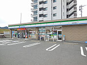 【コンビニエンスストア】ファミリーマート 岐阜長良橋西店まで408ｍ