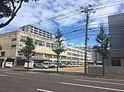 【中学校】中央中学校まで410ｍ
