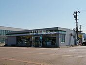 【コンビニエンスストア】ファミリーマート 横手西店まで200ｍ