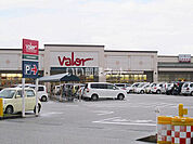 【スーパー】valor(バロー) 高岡木津店まで444ｍ