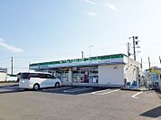 【コンビニエンスストア】ファミリーマート 目黒新地町店まで487ｍ