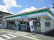【コンビニエンスストア】ファミリーマートさくらんぼ東根駅前店まで677ｍ