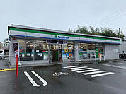 【コンビニエンスストア】ファミリーマート 武豊冨貴駅東店まで728ｍ