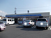 【コンビニエンスストア】ローソン 南草津三丁目店まで378ｍ