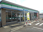 【コンビニエンスストア】ファミリーマート 信州中野江部店まで322ｍ