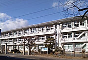 【小学校】二本松北小学校まで324ｍ