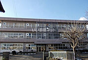 【小学校】桑折町立醸芳小学校まで356ｍ