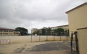 【小学校】福岡市立長尾小学校まで544ｍ