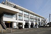 【市役所・区役所】焼津市役所まで2702ｍ
