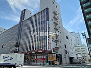 【ドラッグストア】ドラッグヤマザワ 山交ビル店まで725ｍ