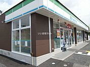 【コンビニエンスストア】ファミリーマート八日市東浜店まで655ｍ