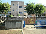 【小学校】柏市立松葉第一小学校まで1378ｍ