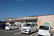 【コンビニエンスストア】セブンイレブン 斑鳩町龍田店まで702ｍ