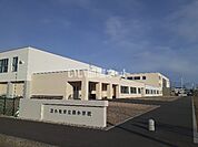 【小学校】苫小牧市立緑小学校まで567ｍ