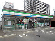 【コンビニエンスストア】ファミリーマート　名取美田園二丁目店まで990ｍ