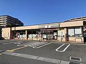 【コンビニエンスストア】セブンイレブン 奈良あやめ池南6丁目店まで328ｍ