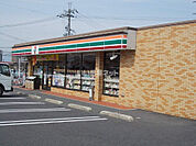【コンビニエンスストア】セブンイレブン 草津野路店まで1109ｍ