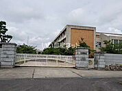 【小学校】半田市立宮池小学校まで723ｍ