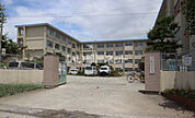 【小学校】福岡市立石丸小学校まで478ｍ