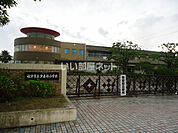 【小学校】福津市立津屋崎小学校まで819ｍ
