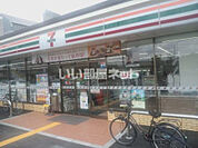 【コンビニエンスストア】セブンイレブン 富田林西口店まで962ｍ