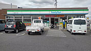 【コンビニエンスストア】ファミリーマート 鈴鹿神戸三丁目店まで298ｍ