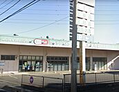 【ドラッグストア】ドラッグセイムス 南深作店まで585ｍ