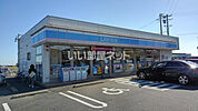 【コンビニエンスストア】ローソン 鈴鹿算所町店まで225ｍ